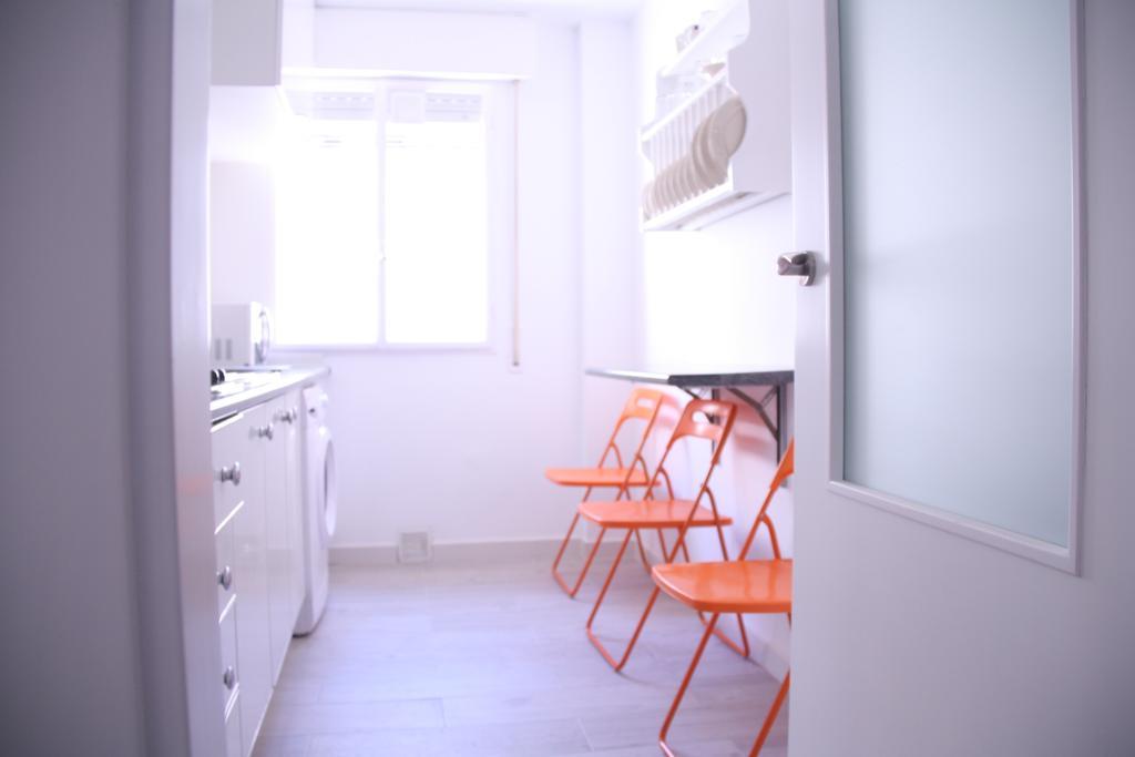 Apartamento Orange Triana Centro Sevilla Exteriör bild